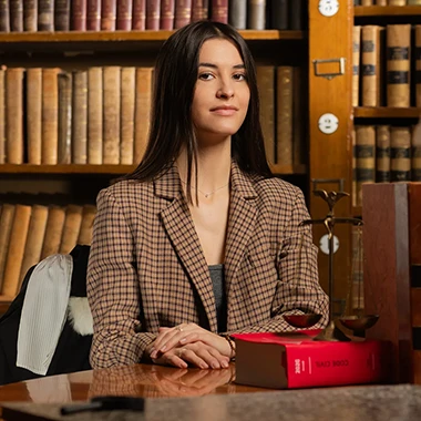 Photo de Ma&icirc;tre Lucie ESTEVE